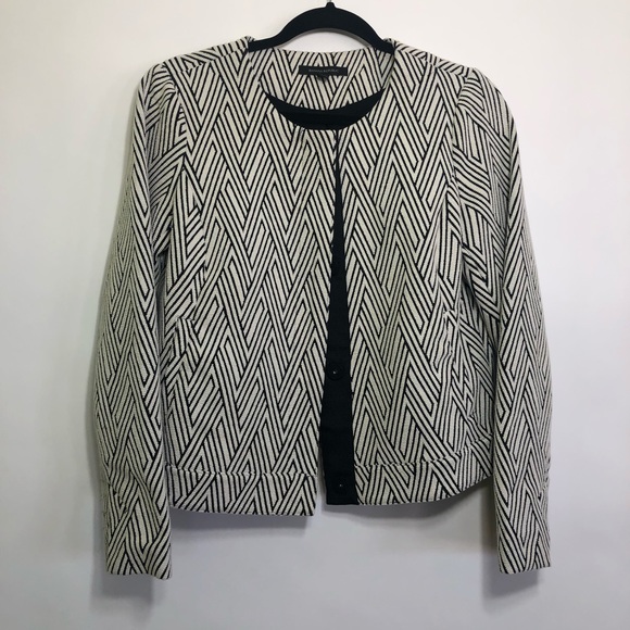 Banana Republic Jackets & Blazers - Banana Republic Chevron Jacquard Knit Jacket